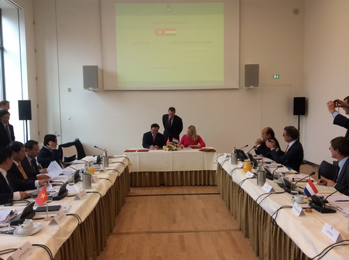 ກອງປະຊຸມຄັ້ງທີ 5 ຂອງຄະນະກຳມາທິການລະຫວ່າງລັດຖະບານຫວຽດນາມ - ໂຮນລັງ